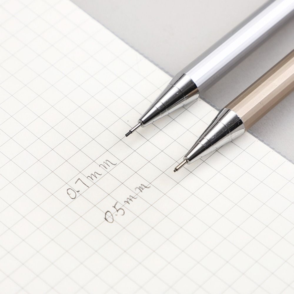 Механический карандаш 0,5/0,7  – обзор и цена Mechanical Pencil Lead